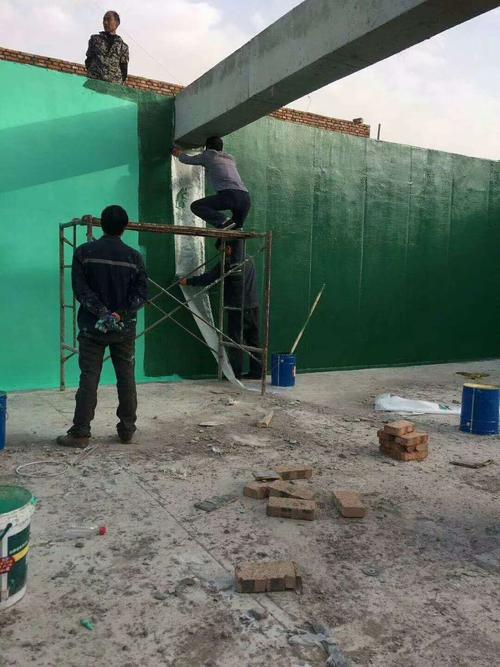 五指山针对老旧车间地面普遍存在的起砂、裂缝问题