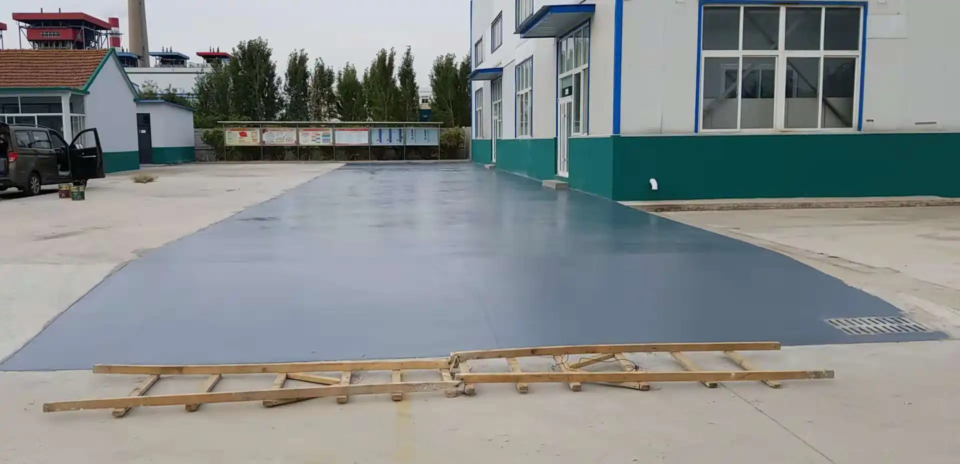 五指山车间厂房地坪漆修补翻新